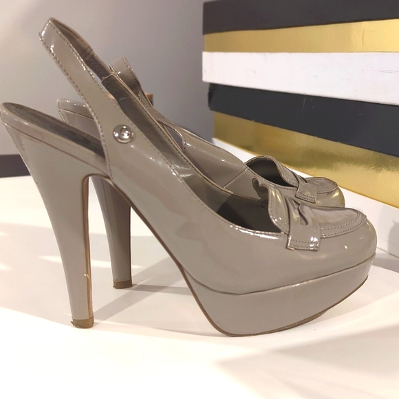 Platform heels - Picture 1 of 4